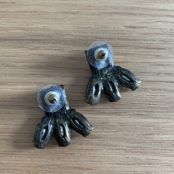 Crystal statement Earrings - Picture 2 of 3